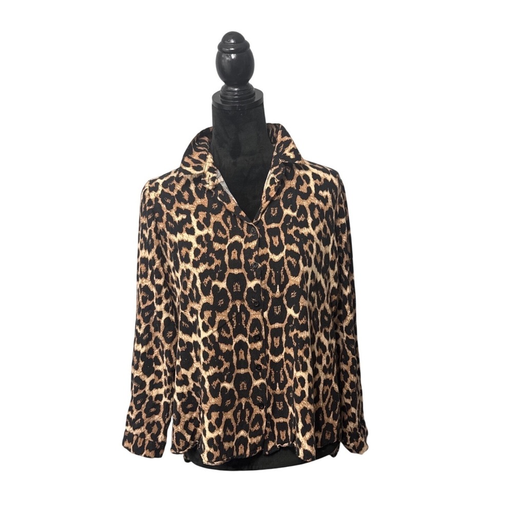 Big Dart Women's Leopard Print Blouse Size 12 Button Front Long Sleeve